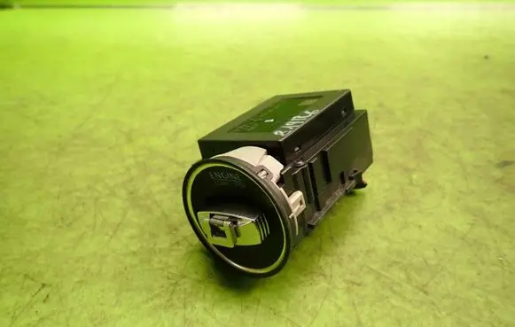 Volkswagen PASSAT B6 Ignition lock 3C0905843Q