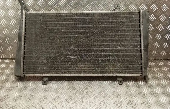 Volvo S40, V40 Coolant radiator