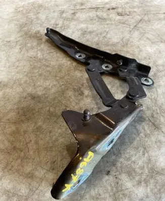 Opel Cascada Tailgate/trunk/boot hinge 13437375 059GAD6E