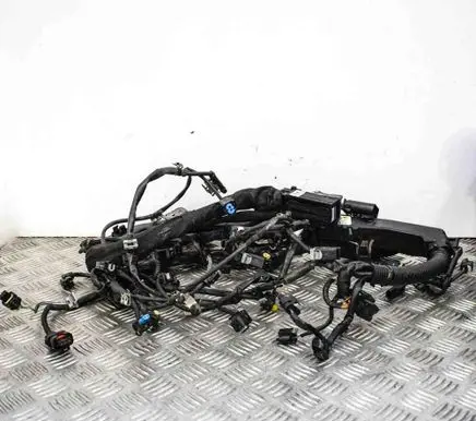 Mercedes-Benz E W212 Engine installation wiring loom A6510103718