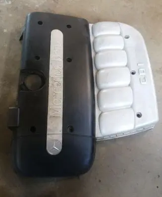 Mercedes-Benz E W210 Engine cover (trim)