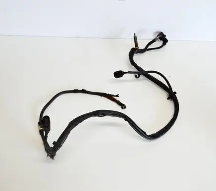Volkswagen Touran I Negative earth cable (battery)