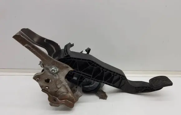 Suzuki SX4 S-Cross Clutch pedal 4980061M60 61M3076