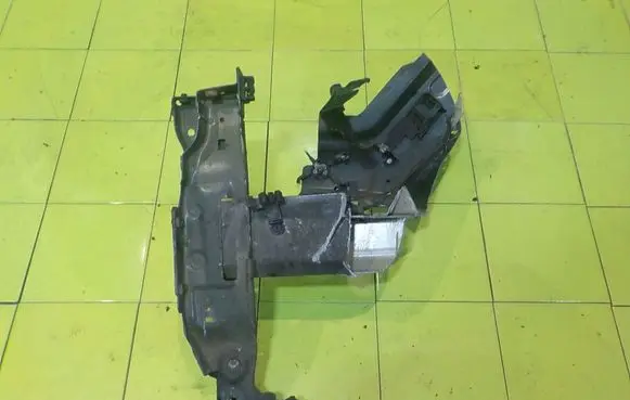 Peugeot 5008 Front side member PRZOD 16AB14 F4A3B0E0DD2044808D