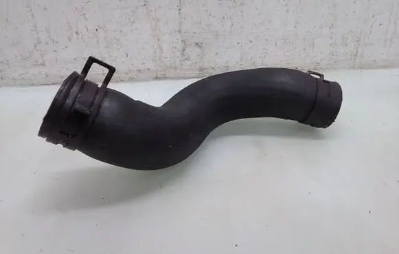 Toyota Avensis T250 Engine coolant pipe/hose