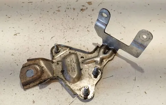 Audi Q7 4M ABS pump bracket 4M0614125F