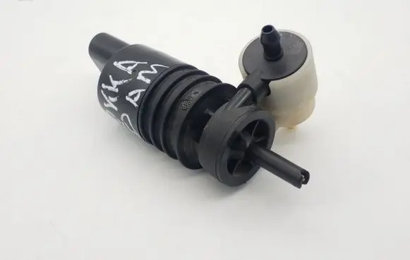 Buick Encore I Windscreen/windshield washer pump 13250357 3240117