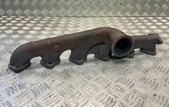 BMW 5 E60 E61 Exhaust manifold 7801714