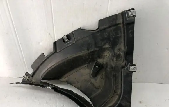 BMW 2 F22 F23 Front bumper skid plate/under tray 7260737