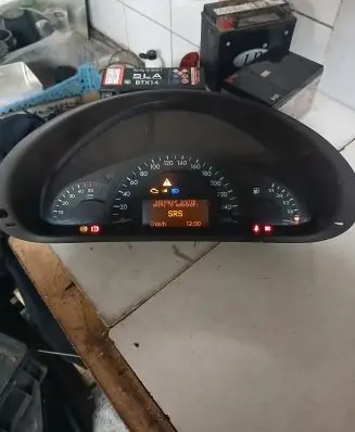 Mercedes-Benz C W203 Speedometer (instrument cluster) A2035403047 110080231