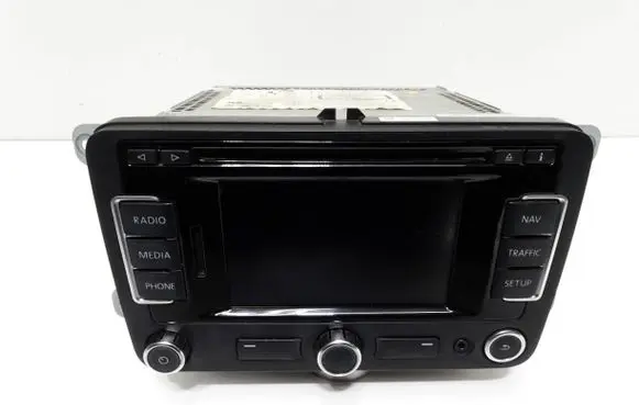 Seat Leon (1P) Radio/CD/DVD/GPS head unit 5P0035191J SERNS315 SEZAZ2M9183750