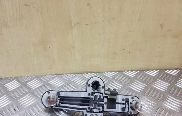 Tail light part