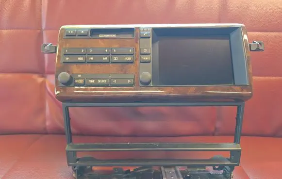 BMW 7 E38 Radio/CD/DVD/GPS head unit 65528372759 90220142123403 902201421234