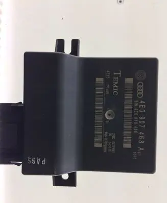 Audi A8 S8 D3 4E Gateway control module 4E0910468