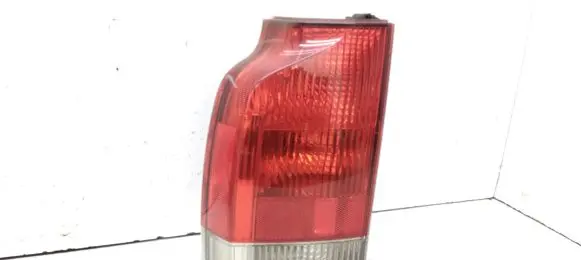 Volvo V70 Rear/tail lights 9154497 9154501
