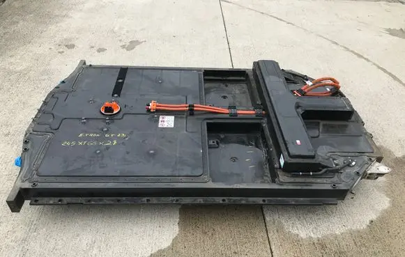 Audi e-tron Hybrid / electric car battery 9J1915100AR 107670721C 9J1801281D