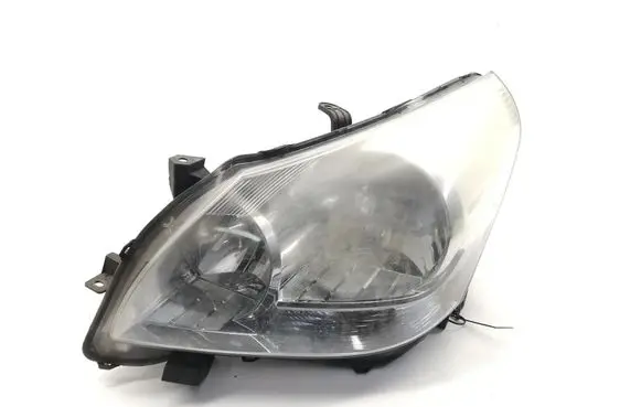 Toyota Verso-S Headlight/headlamp 811500F090