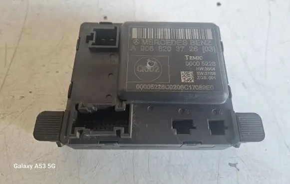 Volkswagen Crafter Door control unit/module A9068203726