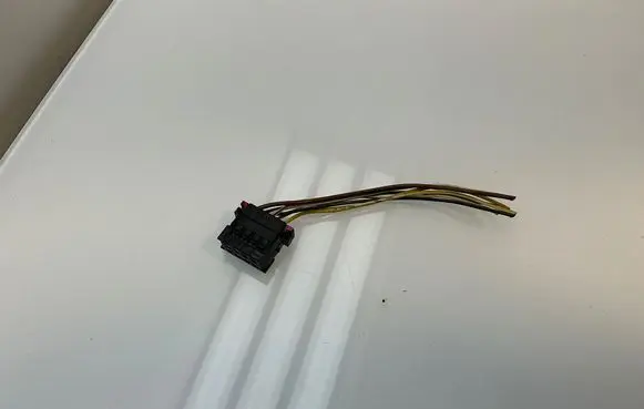 BMW 5 E60 E61 Tail light part 7505271 561881