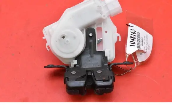 Toyota Auris 150 Tailgate/trunk/boot lock/catch/latch 