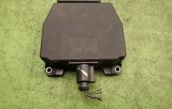 Seat Ibiza III (6L) Valve vacuum 6Q0906625