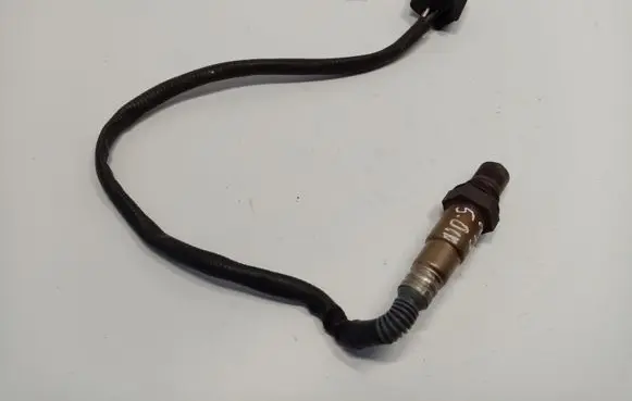 BMW 6 F12 F13 Lambda probe sensor 7576673 11787576673 0258017187