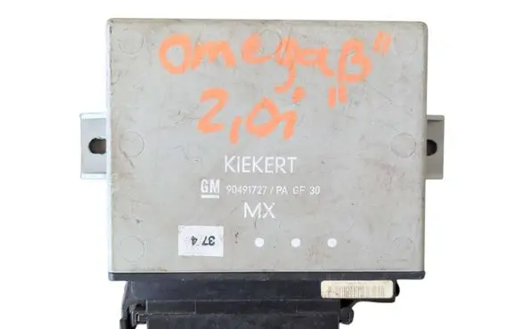Opel Omega B1 Comfort/convenience module 90491727