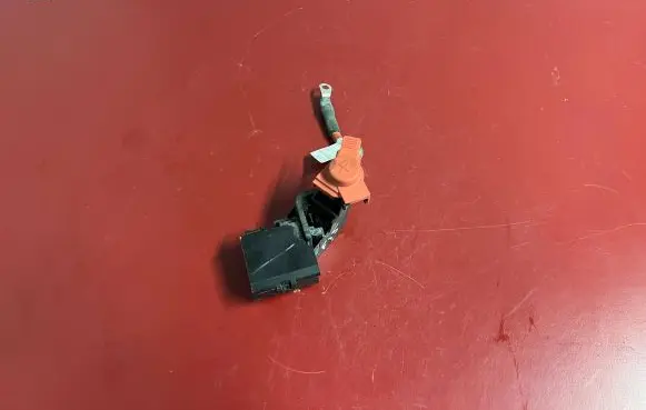 BMW X5 F15 Positive cable (battery) 9333445 9350091