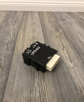 Toyota C-HR I Window wiper relay 85940F4010 4230003010