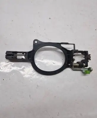 Mitsubishi Outlander Front door exterior handle/bracket 