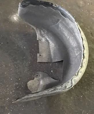 Volvo XC70 Rear arch fender liner splash guards