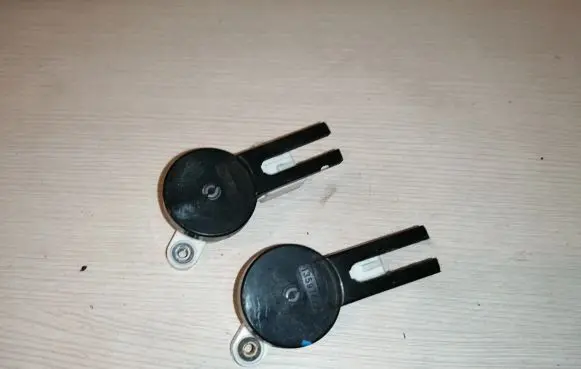 Buick Encore I Clutch pedal sensor 13597429