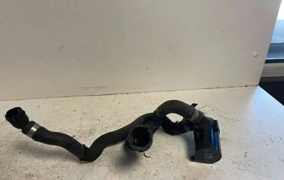 Volvo S60 Electric auxiliary coolant/water pump 1319708 7231365