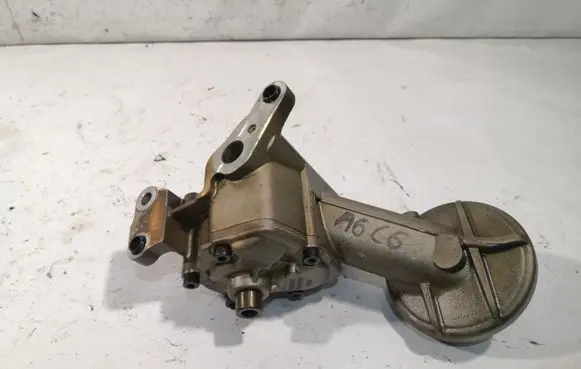 Audi A6 S6 C6 4F Oil pump 059115105AD