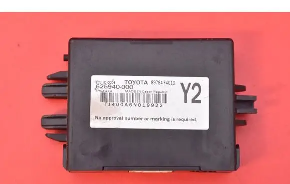 Toyota C-HR I Engine control unit/module ECU 89784F4010