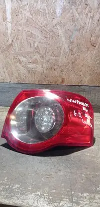 Volkswagen PASSAT B6 Rear/tail lights