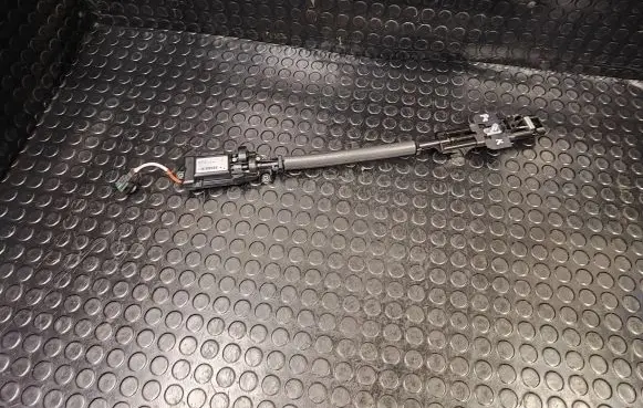 Audi A8 S8 D4 4H Seat belt adjustment motor 4H0857833