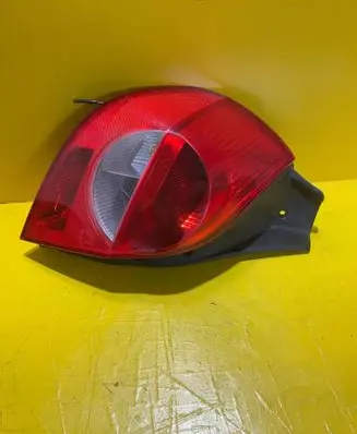 Renault Clio III Rear/tail lights 89035079