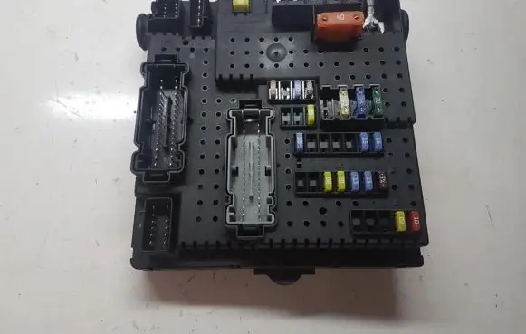 Volvo V70 Fuse box set 30728512