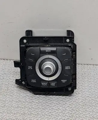 Renault Megane III Head unit multimedia control 253B00345R 04538295 EL1482LC