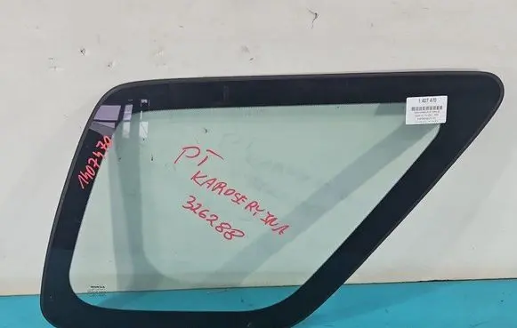 Honda CR-V Rear side window IMPRK1407470