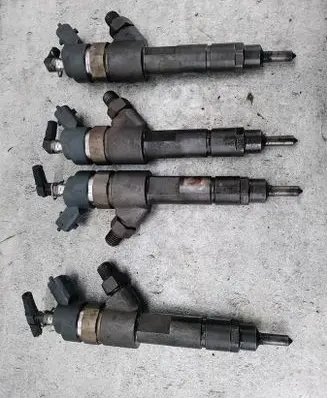 Iveco Daily 3rd gen Fuel injector 0445120002