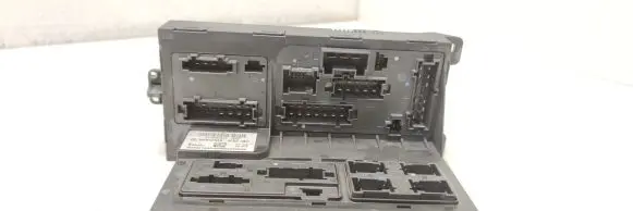 Mercedes-Benz E W211 Fuse module A2115457401 2115457401