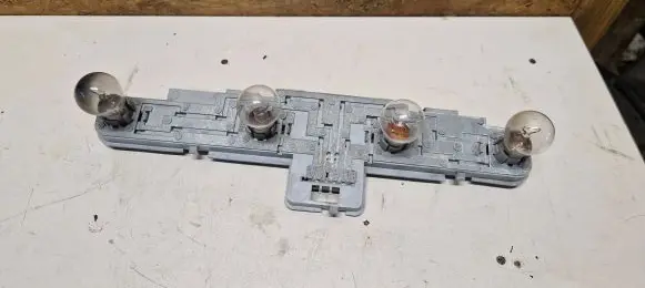 Opel Zafira B Tail light bulb cover holder ULO3343