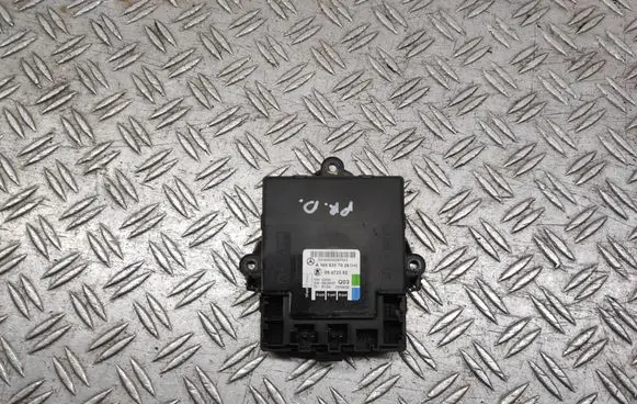 Mercedes-Benz B W245 Door control unit/module A1698207026 5004420429700 05072352