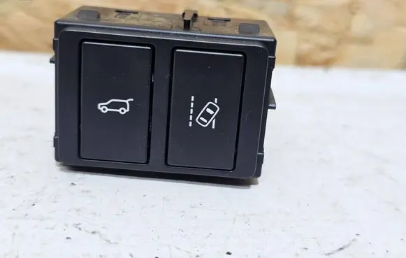 Land Rover Discovery Sport Tailgate/boot open switch button 1adsal550b 24854559 17051501