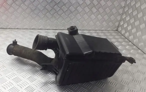 Chevrolet Aveo Air filter cleaner box bracket assembly 96536720