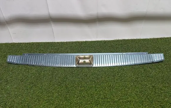 Mercedes-Benz E W212 Trunk/boot sill cover protection A2126900027