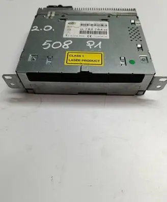 Radio/CD/DVD/GPS head unit
