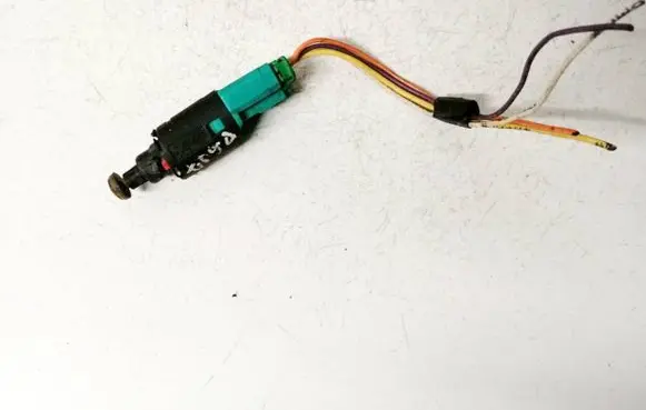 Renault Espace III Brake pedal sensor switch 9650688480